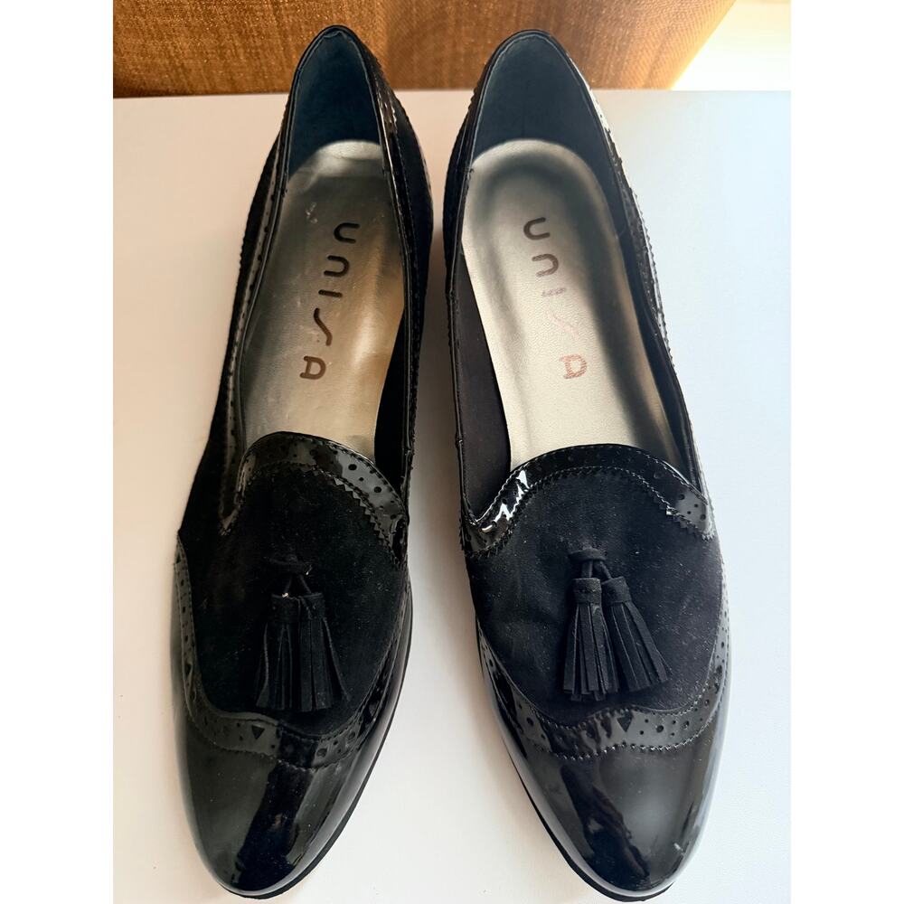 Unisa Loafers wing tip womens black 8.5 tassle